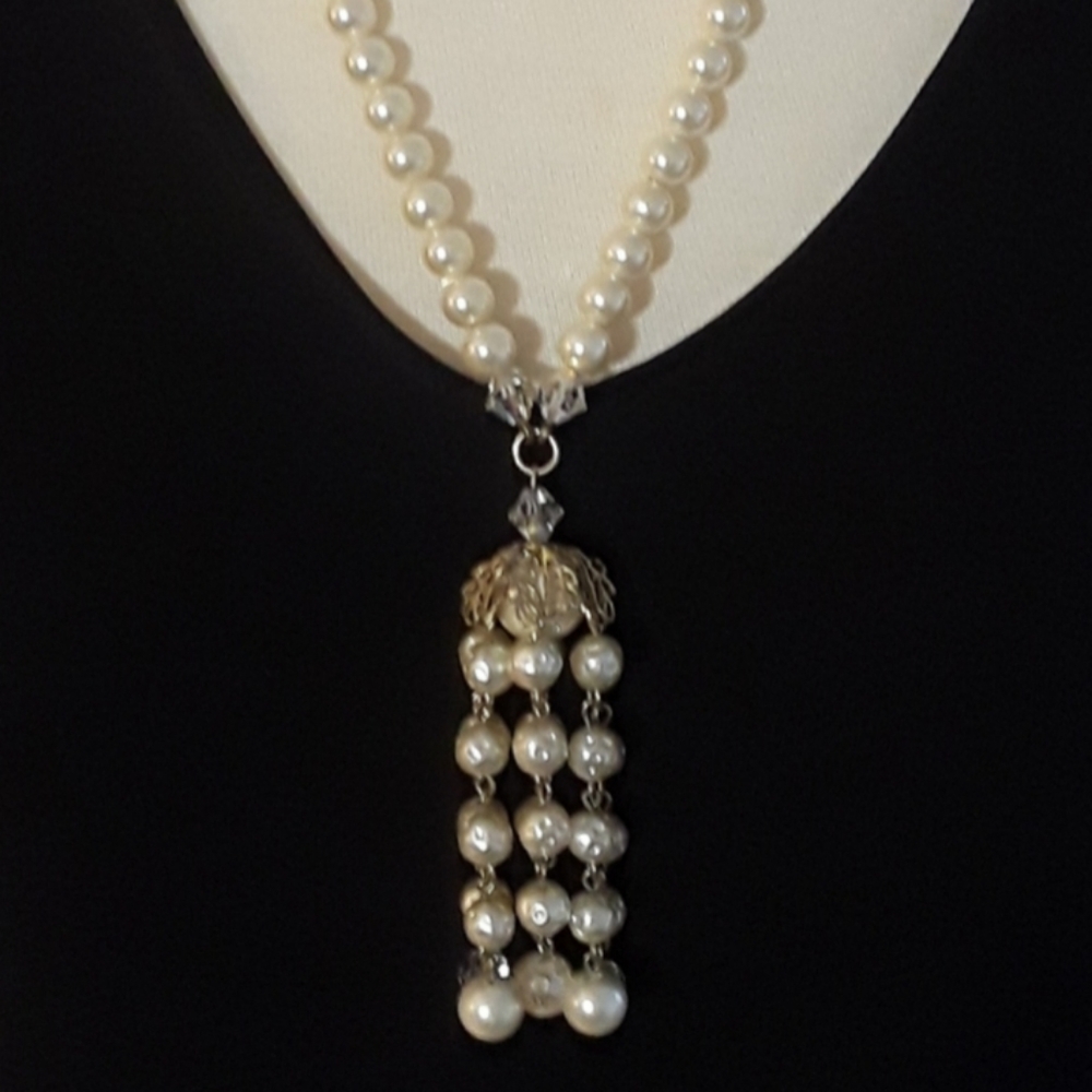 Pearl & Crystal Dangle Necklace